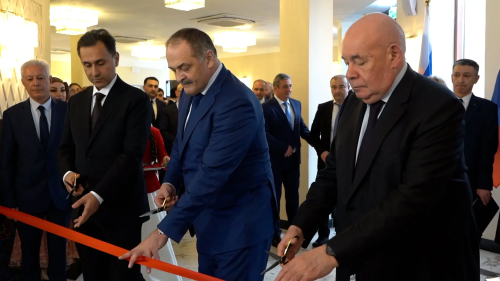 В Дербенте торжественно открыли обновленное здание Азербайджанского театра  