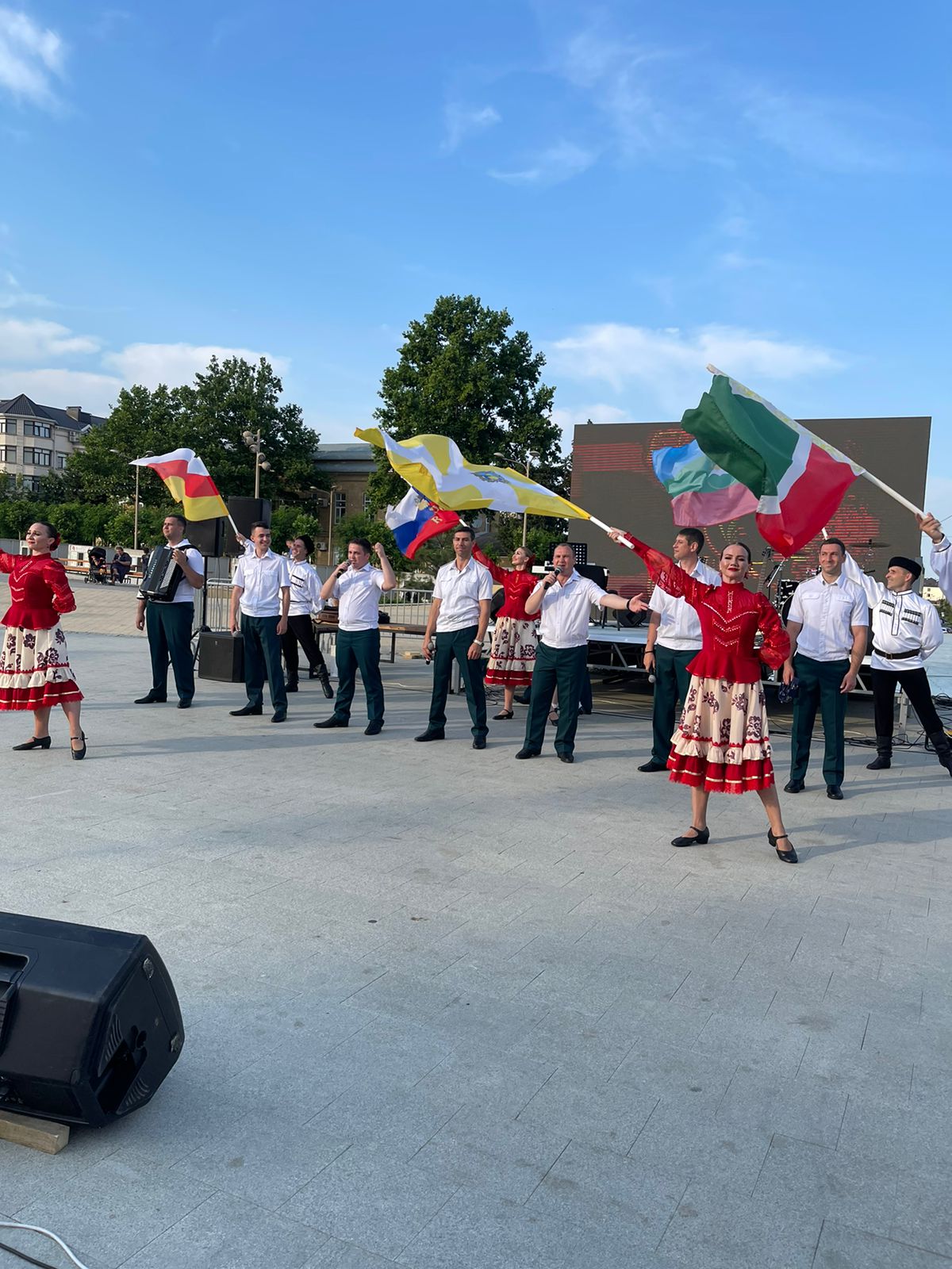 В Дербенте состоялся концерт ансамбля песни и пляски Северо-Кавказского  округа Росгвардии РФ