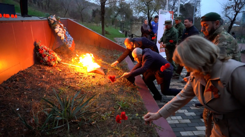 В Дербенте прошёл митинг в память о Неизвестном солдате